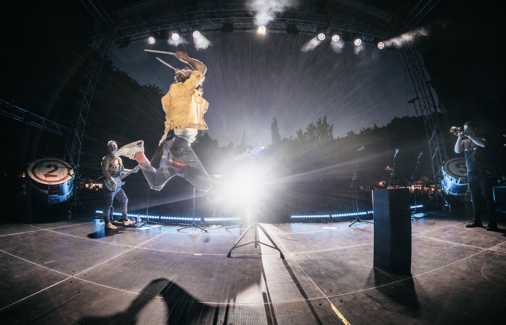 21_openair_8jpg